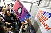 Bereaved families of the victims of the Itaewon crowd crush protest at the Yongsan District Office on Thursday, demanding district office chief Park Hee-young's resignation on her first day back to work. Park resumed work after a court granted her bail a day earlier. [NEWS1]