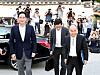 SoftBank Group CEO Masayoshi Son, right, and Samsung Electronics Vice Chairman Lee Jae-yong,left, enter the Korea Furniture Museum in central Seoul in 2019 to meet with other Korean business leaders. [KIM HO-YOUNG]