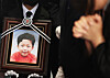 The funeral of eight-year old Cho Eun-gyeol, who was killed by a bus that turned right without stopping, a violation of a law that went into effect in April, on May 10 in Suwon. [YONHAP]