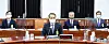 Kim Kyou-hyun, head of the National Intelligence Service, center and top NIS officials at the National Assembly on Thursday to brief lawmakers on key issues. [JOINT PRESS CORPS]