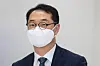 Kim Gunn, special representative for Korean Peninsula peace and security affairs, at Gimpo International Airport on Sept. 8. [NEWS1]