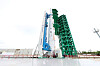 The Korea Space Launch Vehicle (KSLV-II), or Nuri, is seen on its launch pad Wednesday at the Naro Space Center in Goheung County in South Jeolla. The launch of the domestically developed KSLV-II, which was originally scheduled for Wednesday, was delayed indefinitely due to a technical glitch. [YONHAP]