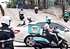 Delivery workers on motorcycles deliver food in Seoul, where online orders have sharply increased since the coronavirus outbreak began. [YONHAP]