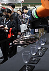 Hanwha Robotics displays robotic sommelier