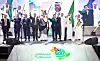 Ambassador of Saudi Arabia to Korea Sami Alsadhan, third from right, Minister of Land, Infrastructure and Transport Won Hee-ryong, fourth from right, and diplomats of countries in the Middle East celebrate the 92nd National Day of Saudi Arabia at the Shilla Hotel Seoul on Friday. [PARK SANG-MOON]