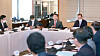 Jang Young-jin, Vice Minister of Trade, Industry and Energy discuss the acceptance of 17 companies on a government program that provide support on business expansion at a hotel in Seoul on Wednesday. [MINISTRY OF TRADE, INDUSTRY AND ENERGY]