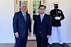 U.S. National Security Adviser Robert O'Brien, left, poses with his Korean counterpart Suh Hoon at the White House on Wednesday. [YONHAP]