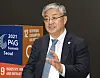 Yoo Yeon-chul, executive director of the 2021 P4G Seoul Summit Preparatory Office and Korea’s ambassador and deputy minister for climate change, sits for an interview with the Korea JoongAng Daily Monday at the Dongdaemun Design Plaza (DDP), the venue for the Partnering for Green Growth and the Global Goals 2030 (P4G) Summit kicking off Sunday. [PARK SANG-MOON]