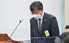 Kang Dong-seok, CEO of SPL, answers questions about the recent death of a 23-year-old worker at a factory during a parliamentary hearing on Monday. [NEWS1]
