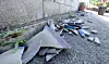 Broken tiles are seen near Gyehwa-myeon, Buan, North Jelloa, on Wednesday following a 4.8-magnitude earthquake. [YONHAP]