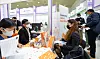 A participant sits in a mock interview at last year's Job Fair for International Students, hosted by the Korea Trade-Investment Promotion Agency. [NEWS1]