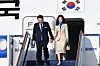 President Yoon Suk Yeol and Kim Keon-hee leaving the Air Force One after arriving at Abu Dhabi on Jan. 14. Kim is still carrying the Harlie K purse while her outfit has changed. [PRESIDENTIAL OFFICE]