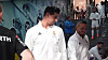 Real Madrid goalkeeper Thibaut Courtois, center, returns to the squad after being sidelined with an anterior cruciate ligament injury. [ONE FOOTBALL]