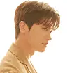 Actor and ZE:A member Park Hyung-sik was born in the Year of the Sheep. Today, he should focus on balancing reality with ideals and pay extra attention to communication with others. [MANAGEMENT UAA]