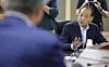 Kim Hyo-jae, acting head of the Korea Communications Commission, explains to the Democratic Party lawmakers that visited the headquarters in protest of splitting the TV transmission fee from the monthly electricity bill on Wednesday. [YONHAP]