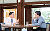 President Moon Jae-in, left, sits for an interview with former news anchor Sohn Suk-hee on April 15, for the second of a two-part series on Moon’s past five years in office aired by broadcaster JTBC Tuesday. [JOINT PRESS CORPS]