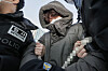 Murder suspect Lee Ki-young is escorted by the police in Ilsan, Gyeonggi, on Wednesday before getting on a van to the prosecutors' office. [YONHAP]