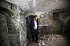 Ranj Abderrahman Cohen, an Iraqi Kurdish Jewish man, stands at a ruined Jewish synagogue in Arbil, the capital of the autonomous Kurdish region of northern Iraq, on July 5. [AFP/YONHAP]