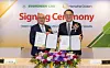This photo, provided by Hanwha Ocean on March 17, shows a recent contract signing ceremony between the Korean shipyard and Evergreen Marine of Taiwan, attended by Hanwha Ocean CEO Kim Hee-cheul, right, and Evergreen Marine Chairman Chang Yen-I. [HANWHA OCEAN]