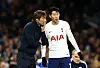 Tottenham Hotspur manager Antonio Conte talks to Son Heung-min during a game against Leeds at Tottenham Hotspur Stadium in London on Nov. 12. [REUTERS/YONHAP]