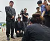 Park Soon-kwan, the head of Aricell, apologizes to the families of the victims of Monday's battery factory fire, at a welfare center in Hwaseong, Gyeonggi, on Thursday. [YONHAP]