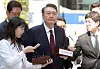 Former President Yoon Suk Yeol enters the Seoul Central District Court in Seocho District, southern Seoul, on May 12 for the third hearing of his trial on charges of leading an insurrection. [JOINT PRESS CORPS]