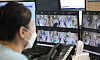 A nurse at the Seongnam Citizens Medical Center monitors Covid-19 patients inside the hospital's negative pressure ward on Monday. [YONHAP]