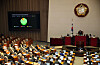 The National Assembly on Jan. 9 approves data reform legislation that relaxed restrictions on access and utilization of personal information considered to have held back the development of innovative services and products. [YONHAP]