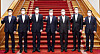 President Moon Jae-in, center, poses for a photo with the leaders of six major conglomerates in a luncheon meeting at the Blue House on Monday to discuss youth employment and training. From left: Posco Chairman Choi Jeong-woo, SK Group Chairman Chey Tae-won, Samsung Electronics Vice Chairman Lee Jae-yong, Moon, Hyundai Motor Chairman Euisun Chung, LG Group Chairman Koo Kwang-mo and KT CEO Ku Hyeon-mo. [YONHAP]