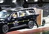 A rear-end collision test is conducted at the Korea Automobile Testing & Research Institute (Katri) in Hwaseong, Gyeonggi, on Wednesday. Karti opened an innovation center for autonomous driving the same day. [YONHAP]