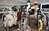 Mannequins wear puffer jackets at a Lotte Department Store branch in Jung District, central Seoul, on Monday. Winter weather is almost here, and clothing retailers are releasing new winter jackets and coats. [YONHAP]