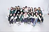 DAE members pose for a group photo. [IRIS KIM]
