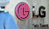 LG's net falls 35% on record sales in Q3