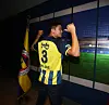Kim Min-jae poses in a Fenerbahce shirt after joining the club last week. [YONHAP]