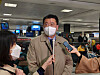 South Korean First Vice Foreign Minister Choi Jong-kun speaks to reporters at Dulles International Airport outside Washington, D.C. Sunday. [NEWS1]