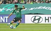 Jeonbuk Hyundai Motors' Paik Seung-ho takes a free kick during a K League game against Suwon FC at Jeonju World Cup Stadium in Jeonju, North Jeolla, on Sunday. [NEWS1]