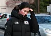 Shim Suk-hee leaves the courtroom after testifying about the assault she suffered in the second appellate hearing of former national team coach Cho Jae-beom held at the Suwan District Court in Gyeonggi, on Dec. 17, 2018. [NEWS1]