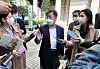 Kim Han-shin, chief of the South-North Economic Cooperation Research Center and one of the plaintiffs in a lawsuit filed by a North Korean company against South Korean businesses, speaks to reporters Tuesday after the trial. The North Korean company lost. [YONHAP]