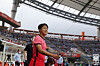 Lee Seung-woo enters Jeju World Cup Stadium in Seogwipo, Jeju to play a pre-Olympic friendly against Ghana on Tuesday. [NEWS1]