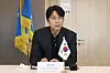 Actor Jung Woo-sung, a goodwill ambassador of the United Nations High Commissioner for Refugees (Unhcr), speaks at a local press event held at the organization’s building in Jung District, central Seoul, on Wednesday. [YONHAP]