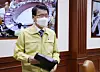 Financial Services Commission Chairman Eun Sung-soo attends an economic meeting at the government complex in Seoul on Jan. 13. [YONHAP]
