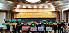 Participants of the declaration ceremony for K-Respect Day and No Hate Comments Day, including the founder of the Sunfull Foundation Min Byoung-chul, center in the second row, and students from Seoul Foreign School, first row, hold banners to respect foreigners and root out malicious comments online at the National Assembly members' office building in Yeouido, western Seoul, on Thursday. [SUNFULL FOUNDATION]