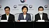 Land Minister Kim Hyun-mee, center, announces new real estate market regulations at the government complex in Seoul on Wednesday. [YONHAP]