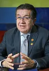 Colombian Minister of Health and Social Protection Fernando Ruiz speaks with the Korea JoongAng Daily at the Embassy of Colombia in Seoul on Thursday. [PARK SANG-MOON]