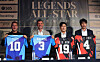 From left: Francesco Totti, Paolo Maldini, Ahn Jung-hwan and Choi Jin-cheul pose with legend all-star match jerseys during a press conference held at Fairmont Ambassador Seoul in western Seoul on Friday. [YONHAP]