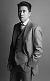 Jang Su-won of boy band Sechskies [YG ENTERTAINMENT]