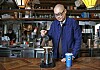 Kim Byung-ki, one of the founding members of Fritz Coffee, brews a cup at the company's store in Dohwa-dong, in western Seoul's Mapo District, one of the three Fritz Coffee stores in Seoul. [PARK SANG-MOON]