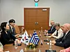 Deputy Minister of Foreign Affairs of Greece Konstantinos Fragogiannis, far right, meets with Vice Minister of Foreign Affairs Oh Young-ju, far left, at the Foreign Ministry in Seoul on Thursday. Fragogiannis was scheduled to meet with officials of the Trade Ministry and business leaders to further promote the economic cooperation between Greece and Korea. [EMBASSY OF GREECE IN KOREA]