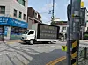 Singer-actor Lee Seung-gi's fans rented out trucks with LED signs to drive around his residence in Seongbuk-dong, northern Seoul, in protest of his relationship with actor Lee Da-in, whose stepfather was jailed for financial crimes.. [SCREEN CAPTURE]