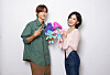 Wendy of girl group Red Velvet, right, and Eunseok of rookie boy band Riize [UNIVERSAL PICTURES]